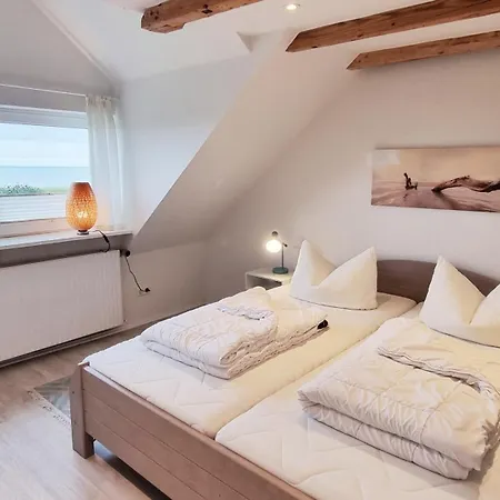 Achtern Diek 3 1 Reihe An Der Ostseeküste