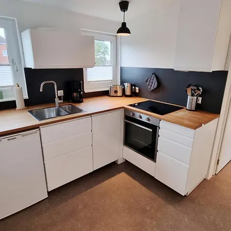 Achtern Diek 3 1 Reihe An Der Ostseeküste *